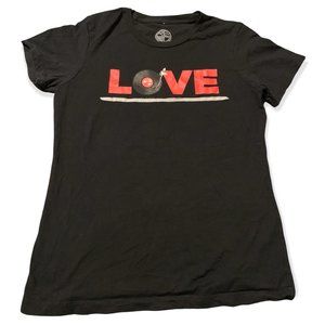 Red Label | Fitted Short Sleeve Shirt Where Music Speaks "LOVE" | M